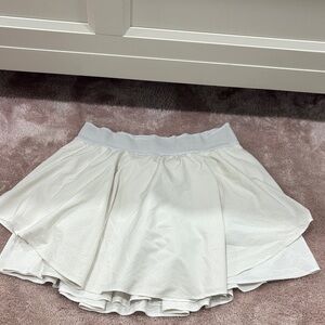 Lululemon White Women's Skirt Layered